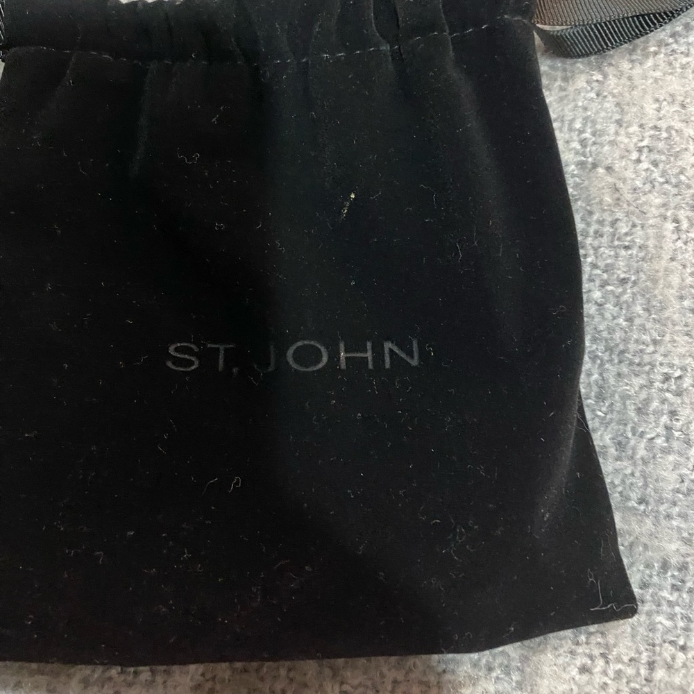 St John jewelry pieces. Worn once - Picture 10 of 10